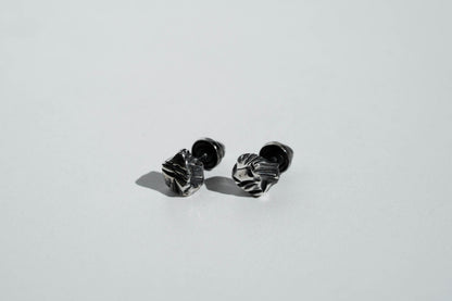 Earrings "Stone" blackened (6 mm)