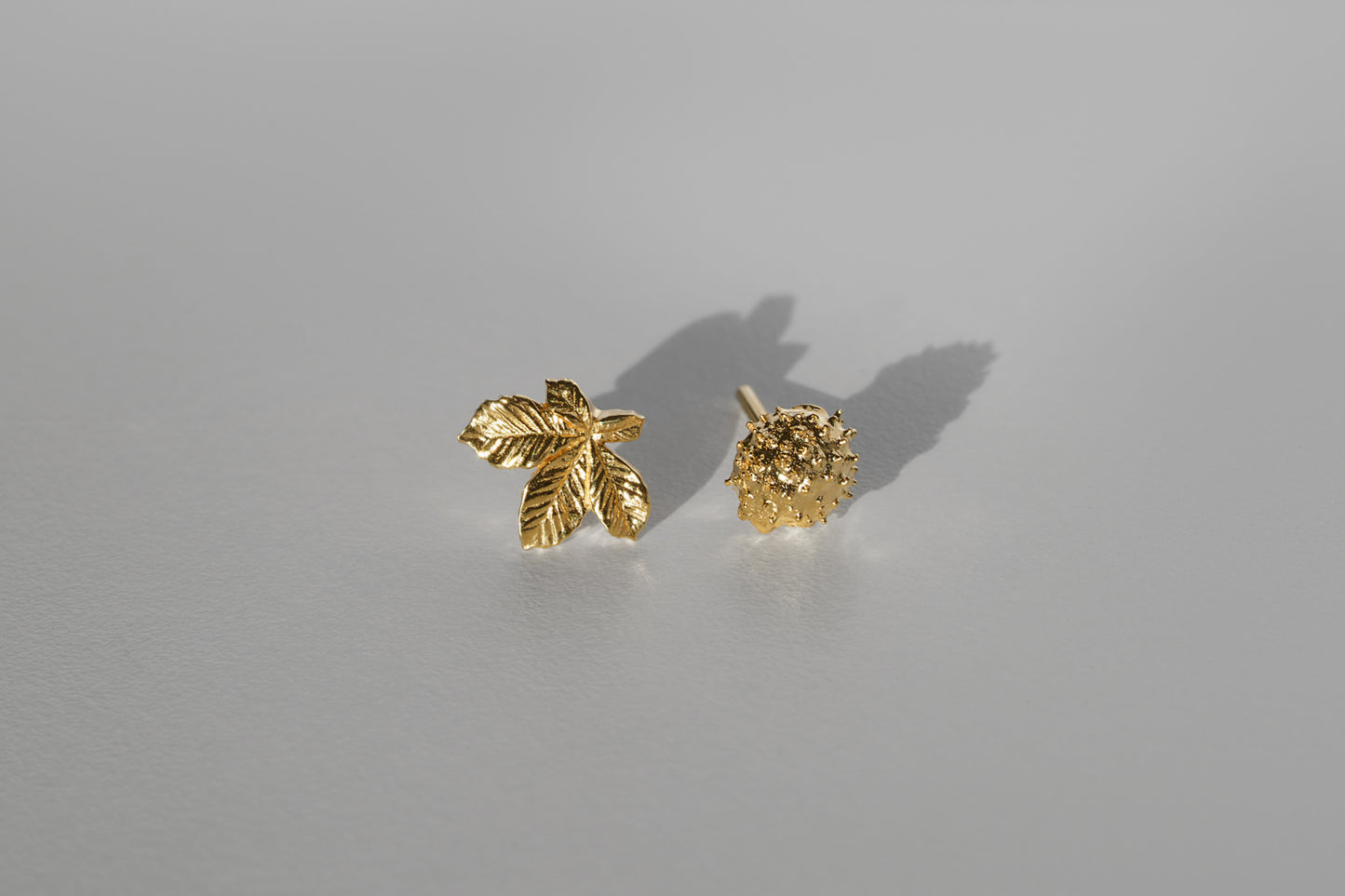 Earrings set “Chestnut Nut&Leaf” (8&10 mm) light