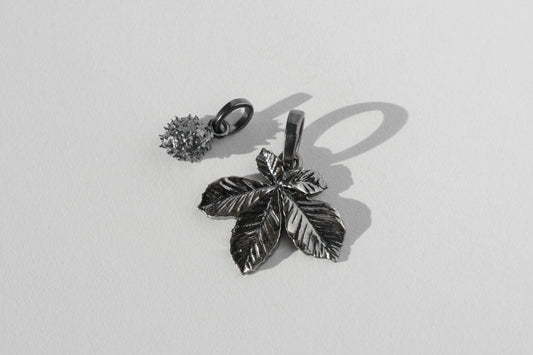 Pendant set “Chestnut Nut&Leaf” (20 mm) blackened