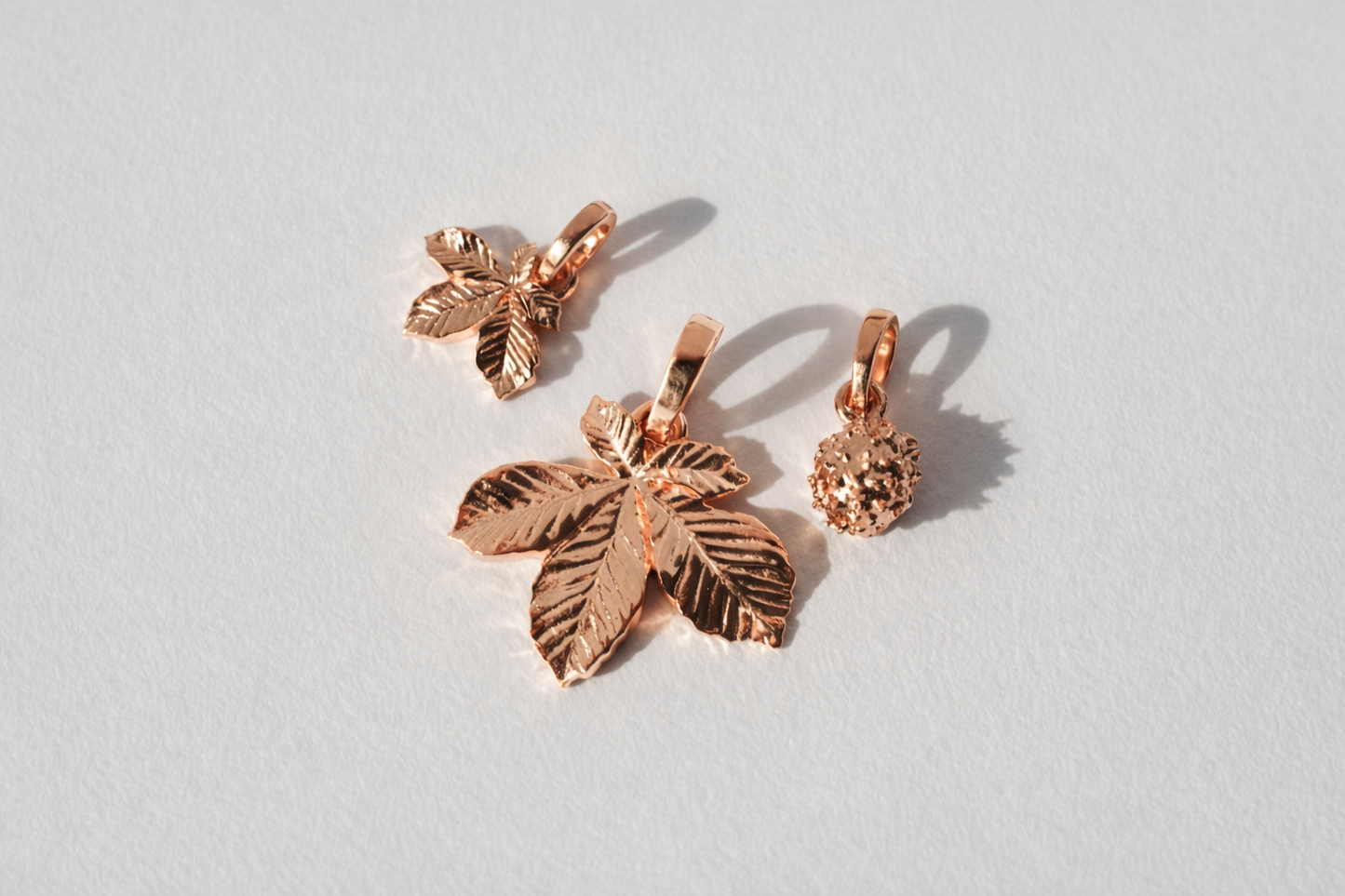Pendant set “Chestnut Nut&Leaf” (10&20 mm) light