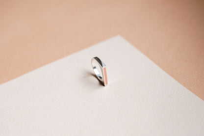 Signet ring "Horizon" with beige enamel