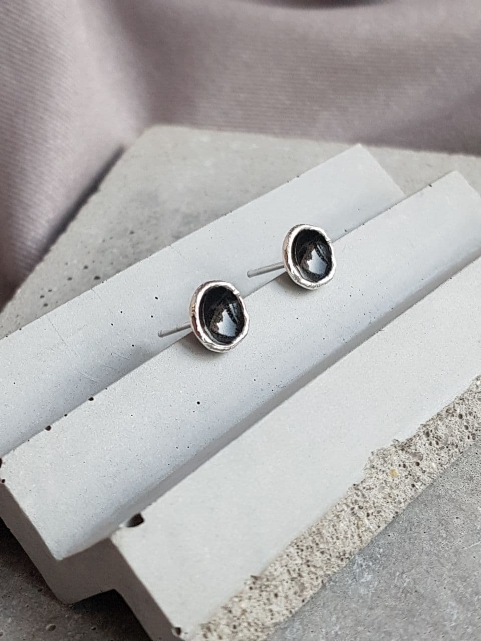 Stud earrings "DARK MATTER"