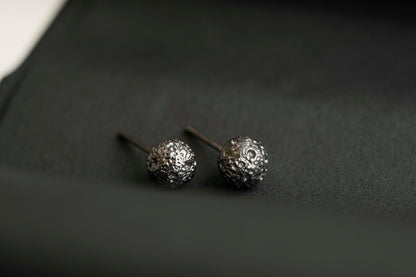 Stud earrings "FULL MOON" (8 mm)