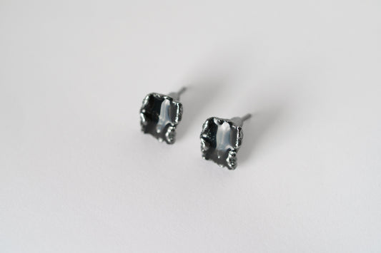 Stud earrings "Dark matter" rectangle (8х10 mm)