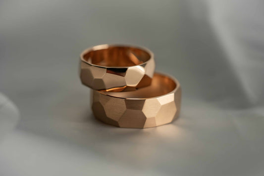 Wedding ring "Large Facets" (7 mm)