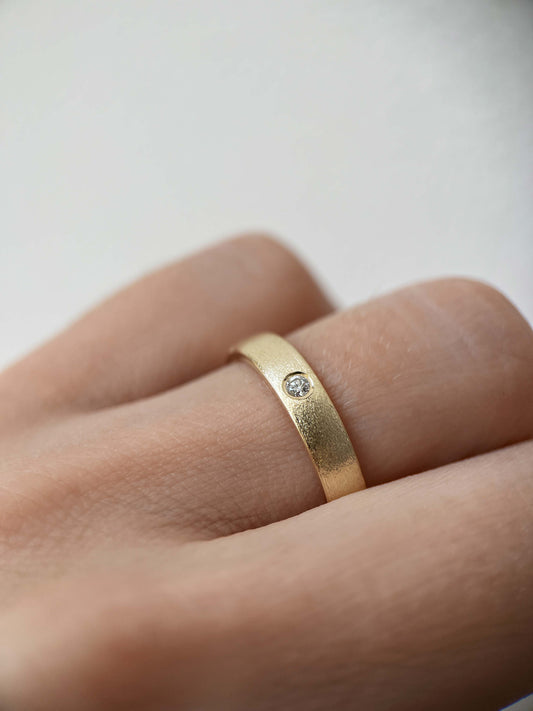 Wedding ring "Simple" (3 mm) brushed rounded with a gemstone